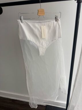 Sheer High-Waist sheer midi  Skirt - White (M/L)
